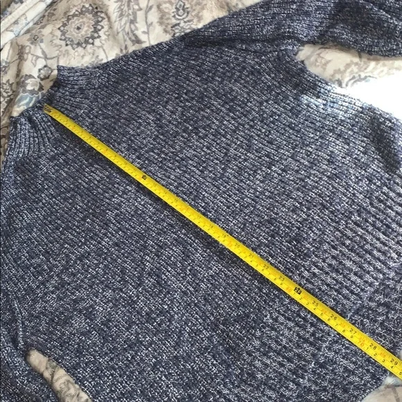 Aerie “Hits the spot mock-neck” sweater - Picture 4 of 4